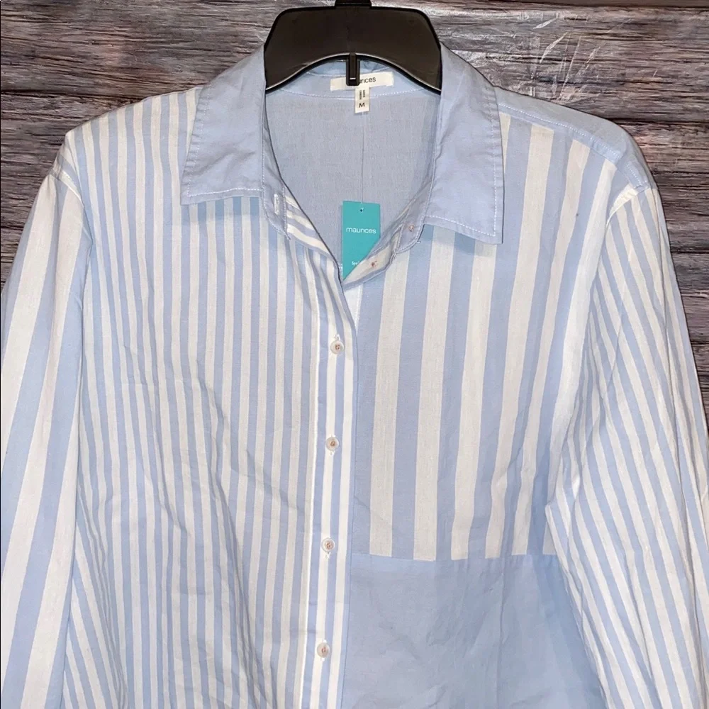 Sold* Maurices Blue & White Striped Button Down Cropped Top - Picture 4 of 7